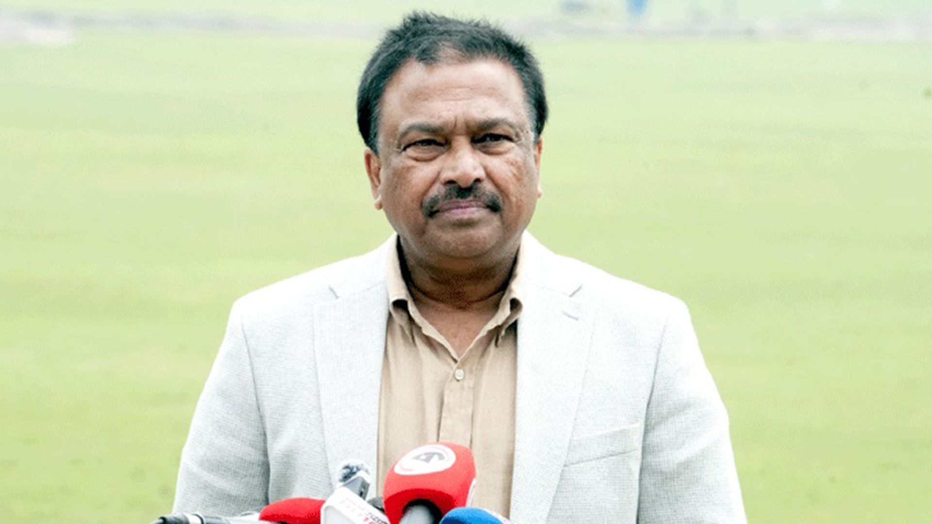 বিসিবি সভাপতির পদত্যাগে ৩৬ ঘন্টার আল্টিমেটাম