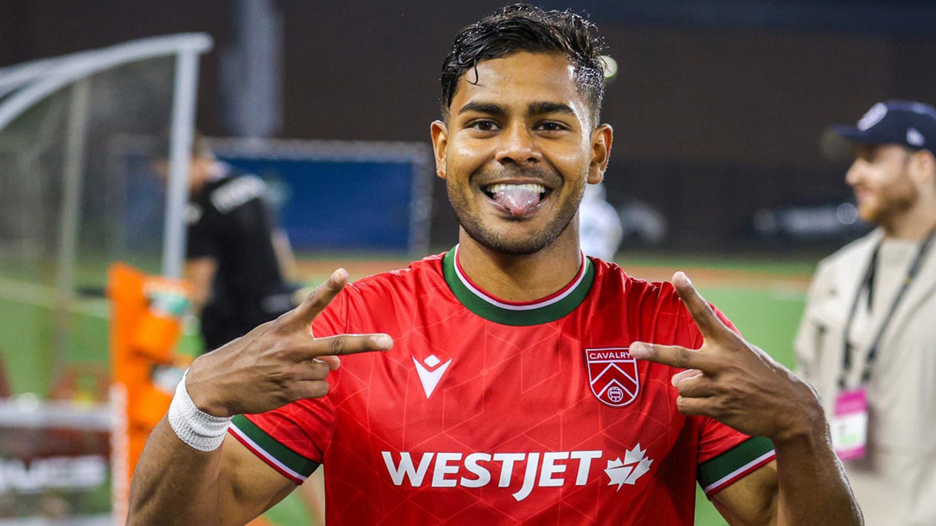 সামিতকে ছাড়পত্র দিয়েছে কানাডা